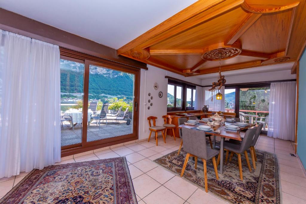 Casa Bader room 5